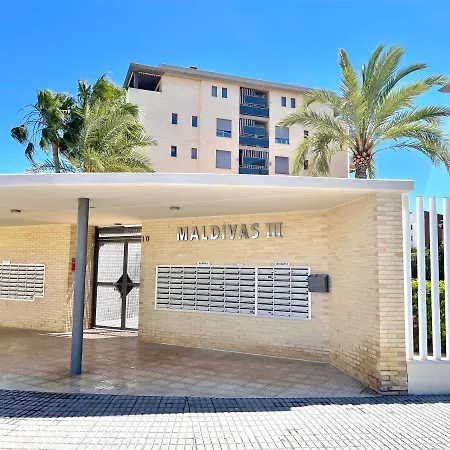 Apartbeach Maldivas Iii D Junto Playa Y Climatizado